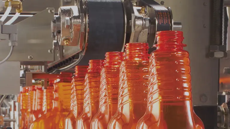 Automatic bottling plant